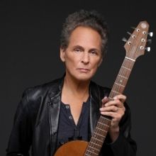 Lindsey Buckingham Releases New Single 'On The Wrong Side'