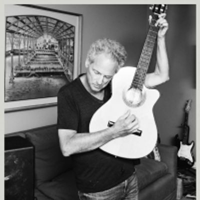 Lindsey Buckingham Announces 'At Home' Livestream