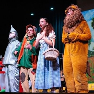 Review: THE WIZARD OF OZ at Hot Springs World Class High School Theater