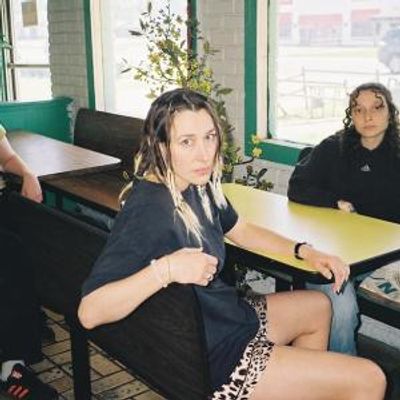 THE BOBBY LEES Share "Hey Na" Video, US Tour to Start Oct 8