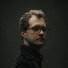 Julian Loida to Release 'Giverny' Album in May