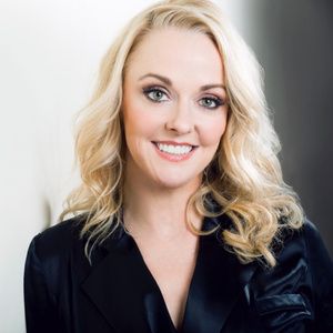 Angie Schworer To Star In ANNIE At Arrow Rock Lyceum