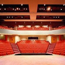 BWW Blog: Zoomin' Through Life- The Impact of Online Schooling on DeSales Theatre Stu