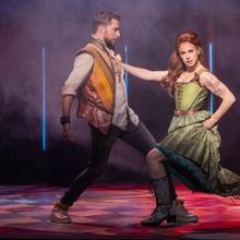 Video: Rachel Simone Webb and Teal Wicks Talk & JULIET at BroadwaySF's Orpheum Theatr