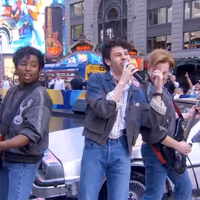 Video: Watch BACK TO THE FUTURE Cast Perform 'The Power of Love' and 'Back In Time'… Video