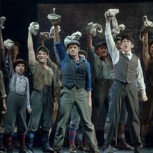 LES MISÉRABLES vs. NEWSIES: Final Round Voting Open For BroadwayWorld's Movie Musica