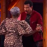 VIDEO: Lionel Richie Serenades AMERICAN IDOL Contestant's Great-Grandmother With…