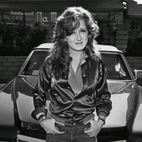 VIDEO: Bonnie Raitt Stops by CBS Saturday Morning to Discuss New Album, Tour, and…