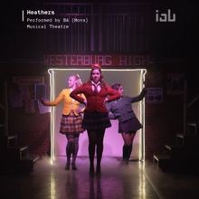 VIDEO: Se presenta HEATHERS en el Institute of the Arts Barcelona