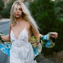 Cailin Russo Reveals New Song And Video 'Fade'