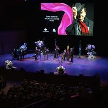 Video: Watch the Memorial Service for Barry Humphries at the Sydney Opera House