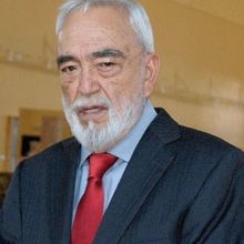 Alejandro Luna, Artista Escenográfico Inspirado En La Arquitectura