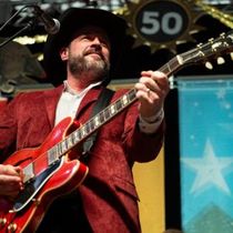 Photos: Armadillo Christmas Bazaar to Announce 2026 Music Lineup