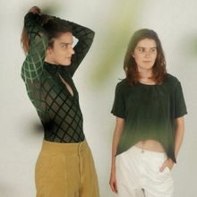 maeve & quinn Announce New Album & Share Single 'Jeweler's Row'