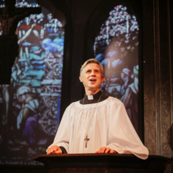 Review: MURDER BEFORE EVENSONG, Watermill Theatre Photo