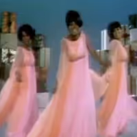 12 Days of Christmas with Norm Lewis: The Supremes Sing 'My Favorite Things'