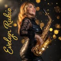 Photos: Evelyn Rubio Releases Crossover Single 'Que mas diera'
