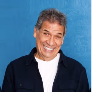 Comedian Bobby Collins Comes to the Bell Theater This Fall