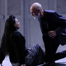 Invitan A Disfrutar Las Puestas En Escena La Fundamentalista Y Flores Negras Del Dest