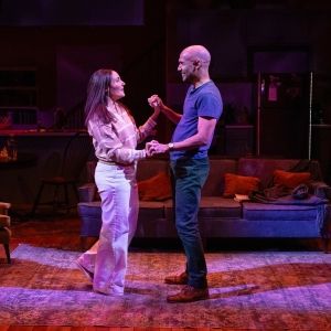 Review: DECEMBER: A LOVE YEARS IN THE MAKING at Alley Theatre