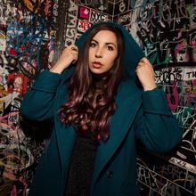 Caitlin Cook's THE WRITING ON THE STALL to Return to Soho Playhouse