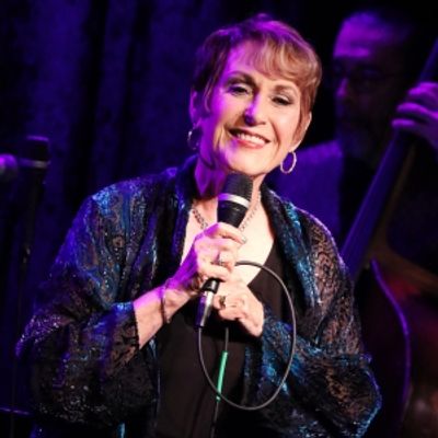 Review: Amanda McBroom Brings Christmas to September in WINTERSONG at Birdland