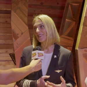 TV: Entrevistas con el equipo de COME FROM AWAY en el Teatro Marquina de Madrid