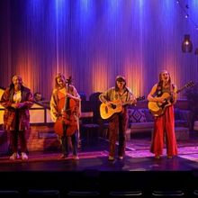 Interview: Elizma Badenhorst and Ashleigh Butcher of UP ON THE ROOF – THE CAROLE KI