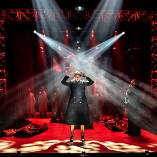 Video: Get A First Look At RICHARD III at Chicago Shakespeare Theatre - Chicago Theater Video