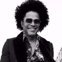 Maxwell Tops Billboard's Adult R&B Airplay Radio Charts with #1 Single 'OFF'