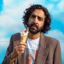 EDINBURGH 2025: Review: RAJIV KARIA: MAN ALIVE!, Pleasance Courtyard