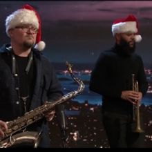 VIDEO: José Feliciano Performs 'Feliz Navidad' on THE TONIGHT SHOW