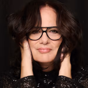 Interview: Helane Blumfield on INVISIBLE TO INVINCIBLE at Don't Tell Mama Video