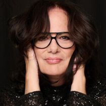 Interview: Helane Blumfield on INVISIBLE TO INVINCIBLE at Don't Tell Mama