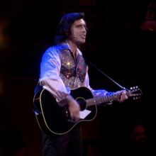 Video: Nick Fradiani Performs 'Stadium Medley' in A BEAUTIFUL NOISE: THE NEIL DIAMOND