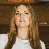 Kasey Tyndall & Dylan Marlowe Capture Redneck Heaven in 'Place For Me'