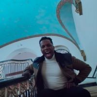 Leslie Odom, Jr. Debuts Music Video for 'Go Crazy'