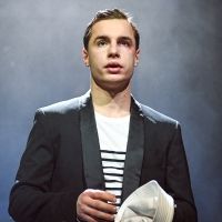 Review: DĚJINY NÁSILÍ odkrývány ve Švandově divadle Photo