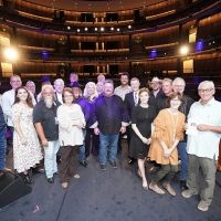 Jimmy Bowen Pays Tribute to Earl Thomas at the Country Music Hall of Fame