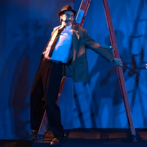 Review: THE 39 STEPS at Oyster Mill Playhouse