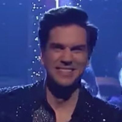 VIDEO: Will Swenson & A BEAUTIFUL NOISE Cast Perform 'America' By Neil Diamond on THE TONIGHT SHOW