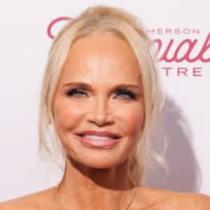 Kristin Chenoweth Spotted on WICKED Movie Set in New Featurette