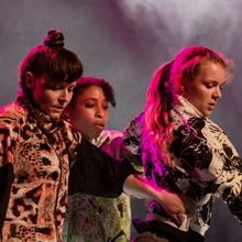 Velocity to Present THE HYBRID LAB: CONVERSATIONS IN MERGING DANCE CULTURES By Amy O'