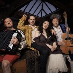 Lauren Molina and More to Star in THE ROYAL PYRATE At Waterfront Barge Museum