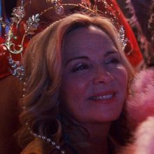Video: Watch Kim Cattrall & Miss Benny in Netflix's GLAMOROUS Trailer