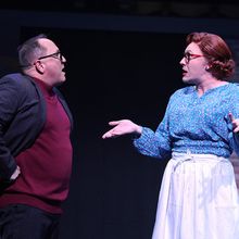 Photos: TOOTSIE Opens At Beef & Boards Dinner Theatre