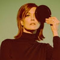 Jill Andrews Returns With New Single 'Dark Days'