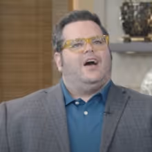 VIDEO: Josh Gad Reveals Nick Lachey Auditioned For THE BOOK OF MORMON