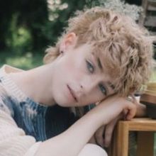 ADDISON GRACE Announces Debut Album 'Diving Lessons' & Shares Lead Single