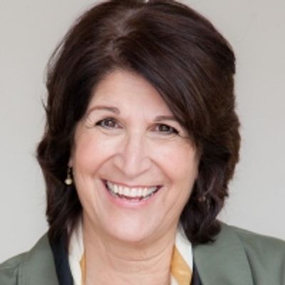 BWW Spotlight Series: Meet Eloise Coopersmith, Creator of the “Home for Mom” Web Series